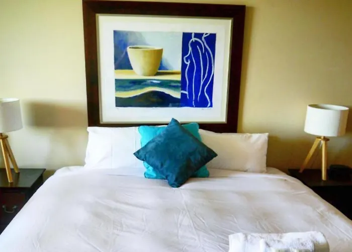 Marine Boutique Studio - Ocean View